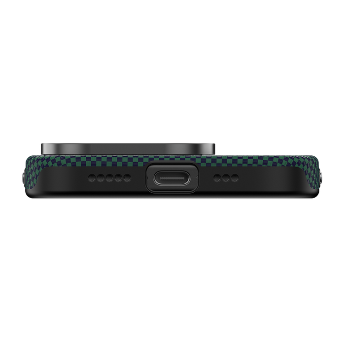 Benks Aurora ArmorPro Case built with Kevlar® for iPhone 16 Pro