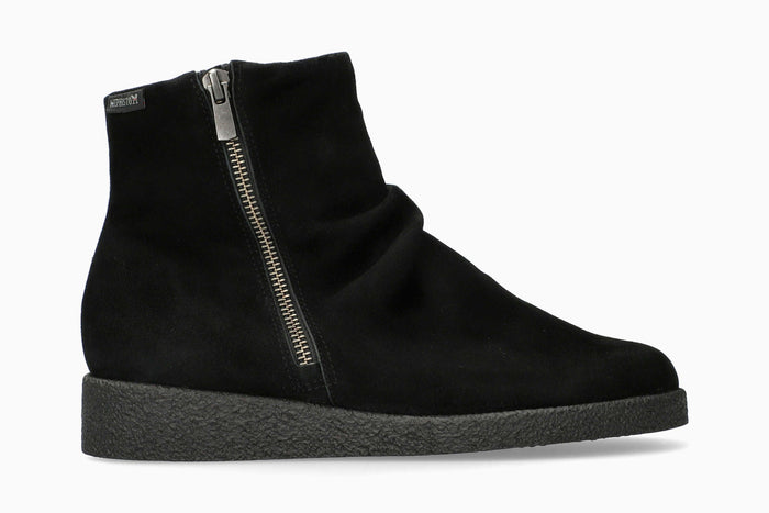 Cassandra - Black | M0AE