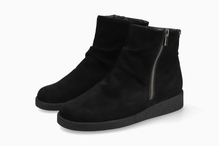 Cassandra - Black | M0AE