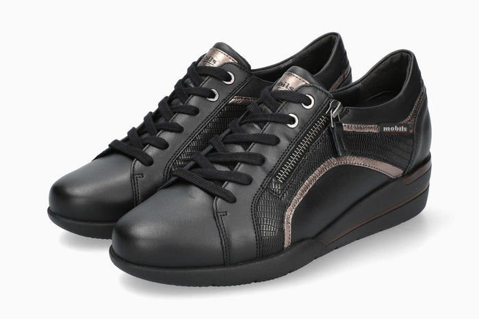 Chlea - Black | M8OL