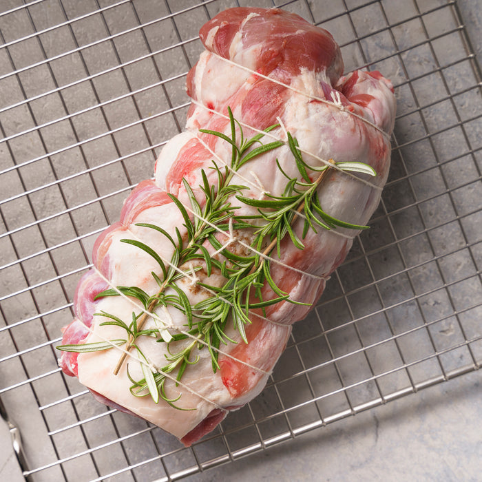 Lammbraten aus dem Schlögel, ideal für 4 Personen